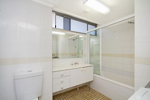Hibiscus On The Beach - Accommodation Brisbane 10
