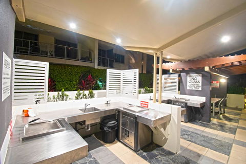 Trilogy Surfers Paradise - Accommodation Brisbane 5