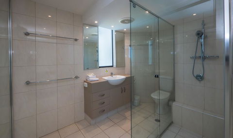 Carrington Court - Accommodation Brisbane 17