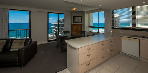 Carrington Court - Accommodation Brisbane 24