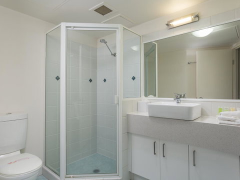 Maldives Resort Main Beach, Gold Coast - Accommodation Brisbane 8