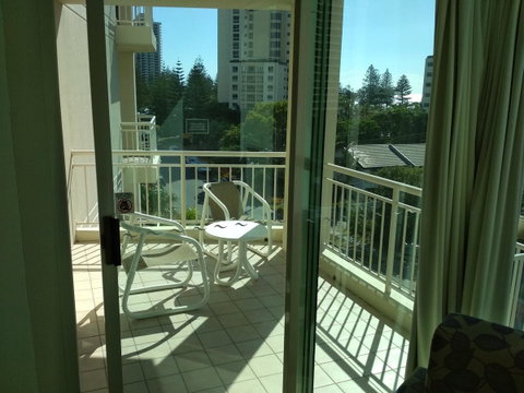 Maldives Resort Main Beach, Gold Coast - Accommodation Brisbane 37