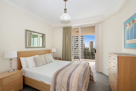 Maldives Resort Main Beach, Gold Coast - Accommodation Brisbane 39