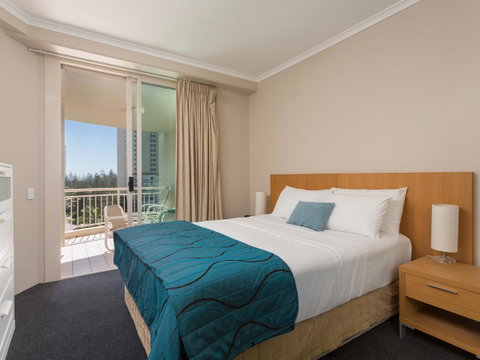 Maldives Resort Main Beach, Gold Coast - Accommodation Brisbane 6