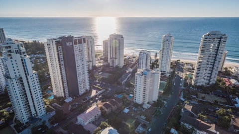 Maldives Resort Main Beach, Gold Coast - Accommodation Brisbane 38