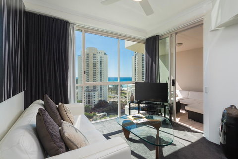 Maldives Resort Main Beach, Gold Coast - Accommodation Brisbane 18