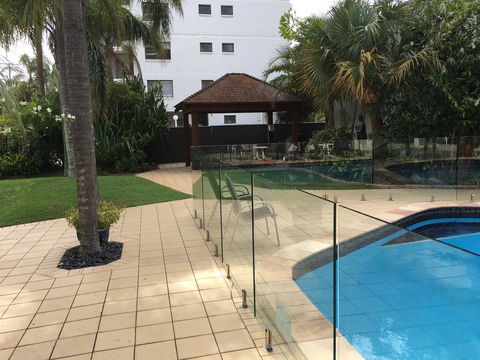 Burleigh Palms Holiday Apartments - Accommodation Brisbane 24