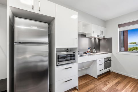 Essence Apartments Chermside - Accommodation Brisbane 7