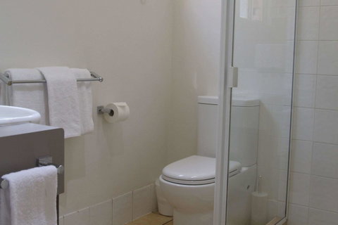 Midlander Motor Inn - Accommodation Brisbane 7