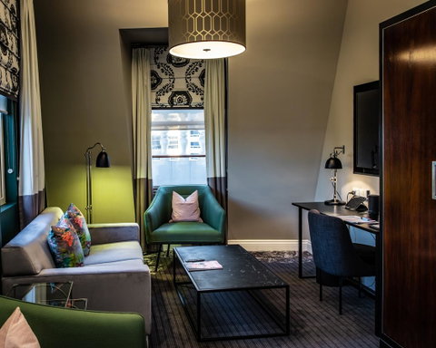 The Inchcolm - Accommodation Brisbane 40