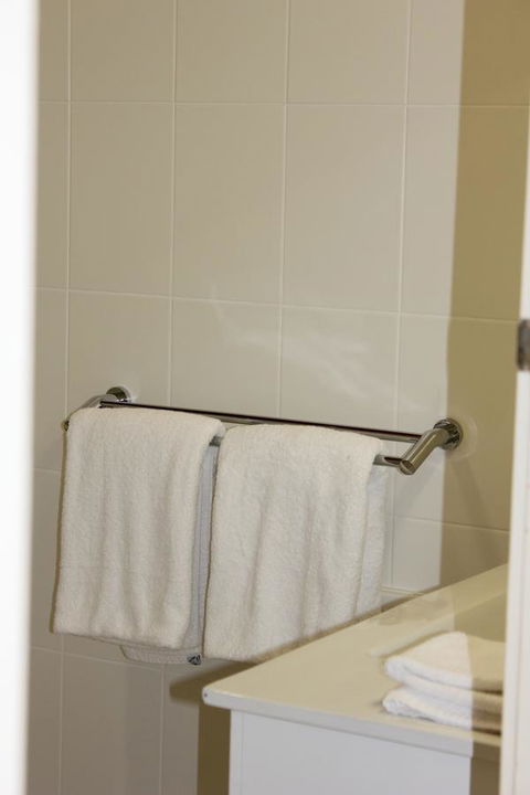 Arcadia Village Motel - Accommodation Brisbane 10