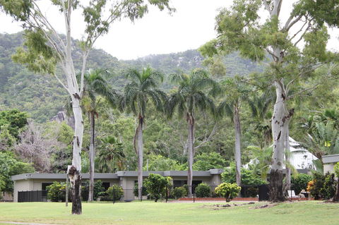 Arcadia Village Motel - Accommodation Brisbane 11