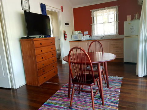 Arcadia Beach Guest House And Car Hire - Accommodation Brisbane 37