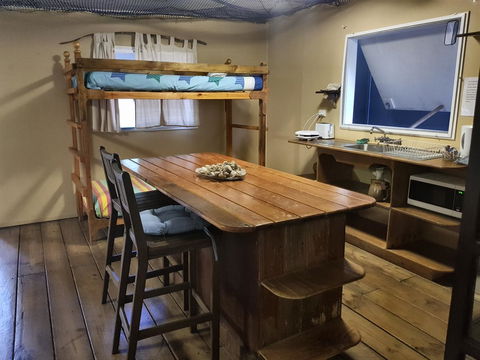 Arcadia Beach Guest House And Car Hire - Accommodation Brisbane 35