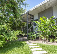 Whispering Palms - Accommodation Brisbane