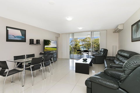 Keith's Sister - Accommodation Brisbane 0