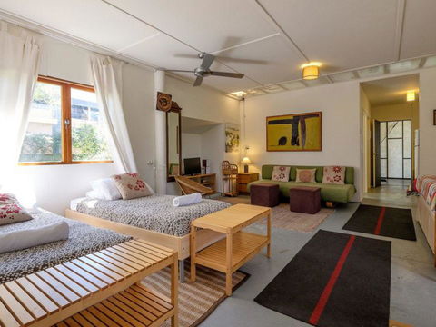 Eddies Place - Accommodation Brisbane 19