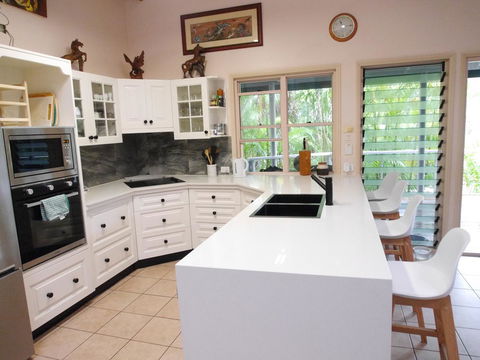 Gone Fishin - Accommodation Brisbane 0