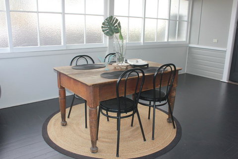 Donnelly House - Accommodation Brisbane 4