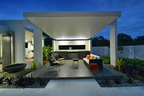 #2 Andrews - Port Douglas - Accommodation Brisbane 1