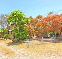 'Daves Place' 27 Rigney St - Holiday house with WIFI Aircon  Boat Parking - Accommodation Brisbane