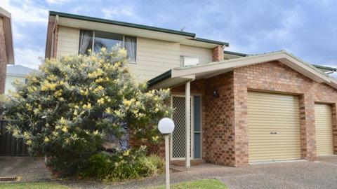 'Lighthouse Palms' - Accommodation Brisbane 3