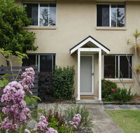 'Sandy Bottoms' with WiFi just Moments from Beach - Accommodation Brisbane