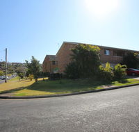 1/2 Brunswick Avenue - Accommodation Brisbane