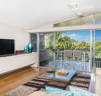 1/22 Mahogany Drive - Beach House 1  Vue - Accommodation Brisbane