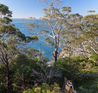 15 'Thurlow Lodge' 6 Thurlow Avenue - fantastic unit with water views  pool in complex - Accommodation Brisbane