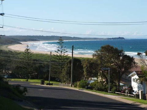 16 Haddrill Parade - Accommodation Brisbane 0