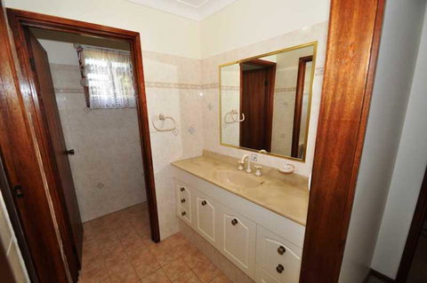 16 Haddrill Parade - Accommodation Brisbane 3