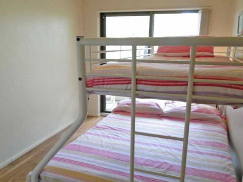 19 'The Commodore' 9-11 Donald Street - Two Bedroom Unit In The CBD Of Nelson Bay - Accommodation Brisbane 3