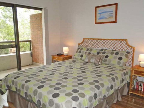 19 'The Commodore' 9-11 Donald Street - Two Bedroom Unit In The CBD Of Nelson Bay - Accommodation Brisbane 1