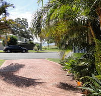 2 'Copacabana' 61 Sandy Point Road - cute unit with water views from the balcony - Accommodation Brisbane