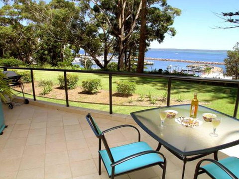 2 'Magnus Pines' 52-56 Magnus Street - Stunning Unit With Aircon, Water Views & Foxtel - Accommodation Brisbane 0