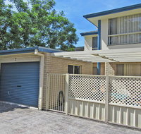 2 'Mahi Mahi' 5 Achilles Street - 3 bedroom between Shoal Bay and Little Beach - Accommodation Brisbane