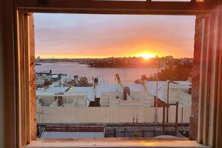 2 Bedroom Harbour View At The Rocks Heart Of CBD - Accommodation Brisbane 3