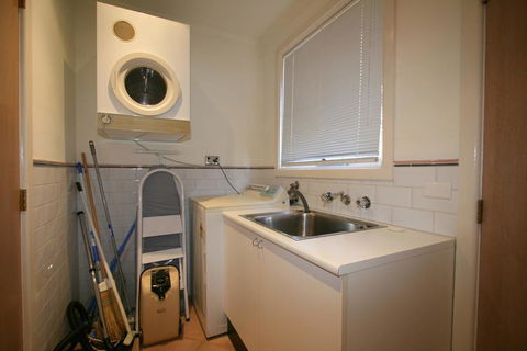 2 Munyang Street, Jindabyne - Accommodation Brisbane 1