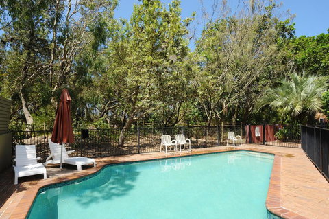 20 Steps To The Sand! - Accommodation Brisbane 1