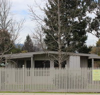 20 Toorak Rd Bright - Accommodation Brisbane