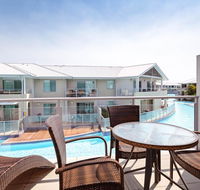245 'Pacific Blue' 265 Sandy Point Rd - air conditioned unit with resort facilities and linen supplied - Accommodation Brisbane