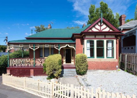 26 Byron Street - Accommodation Brisbane 0
