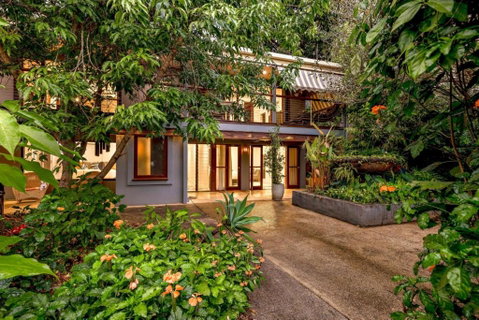 Belle Escapes Tuscany In The Tropics Cairns - Accommodation Brisbane 0