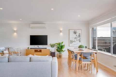 Becker Bliss - Ocean Views, 5 Bedrooms, Sleeps 12 - Accommodation Brisbane 1