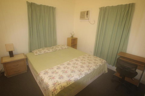 Cairns Sunshine Lodge - Accommodation Brisbane 2