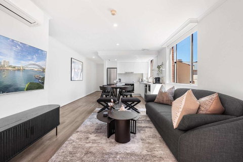 Camperdown Cozy Corner 6 - Accommodation Brisbane 1