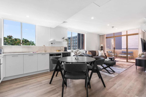 Camperdown Cozy Corner 6 - Accommodation Brisbane 2