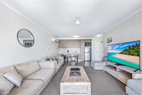 Candlelight - Airlie Beach - Accommodation Brisbane 4