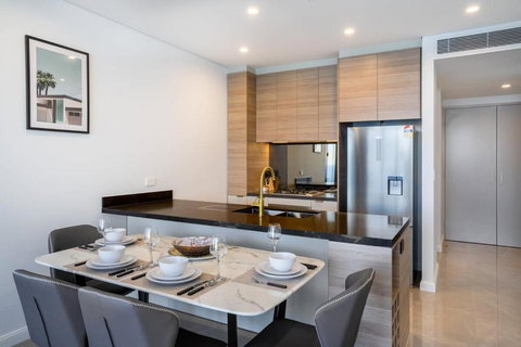 CASSA BEACHFRONT - Breathtaking Oceanview Apartment - Accommodation Brisbane 3